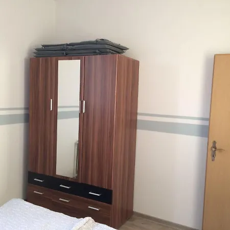 Ferienwohnung-haus-luetje-wehr *